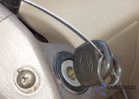 2004 Toyota Highlander Limited V6 z USA, uszkodzony, nr VIN JTEEP21A840057648